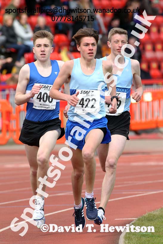Mens under-17s 1500 metres, North Eastern Track and Field Champs, Gateshead Stadium. Photo: David T. Hewitson/Sports for All Pics